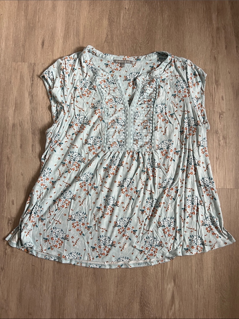 Daniel Rainn Pastel Blue Floral Pintuck Cap-Sleeve Blouse Flowy V Neck 3x